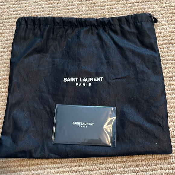 Grain de Poudre Classic Monogram Camera Crossbody Bag - Picture 11 of 15